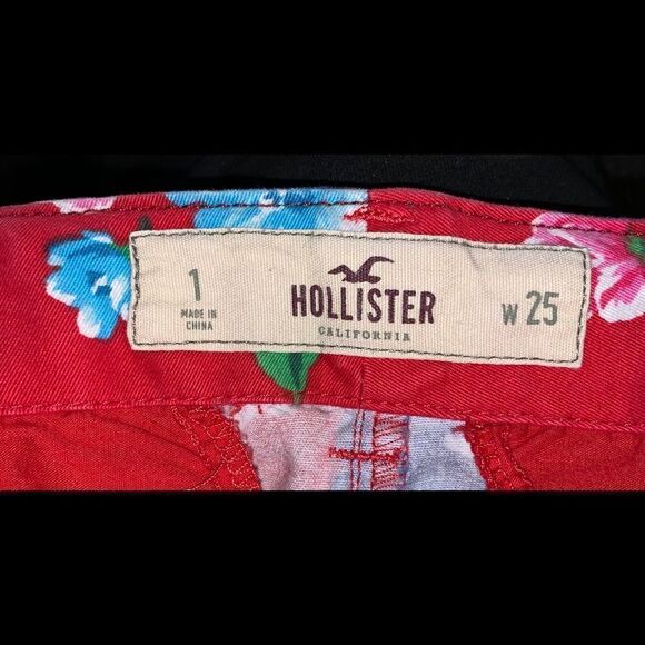 Hollister floral shorts size 1 - Picture 4 of 4